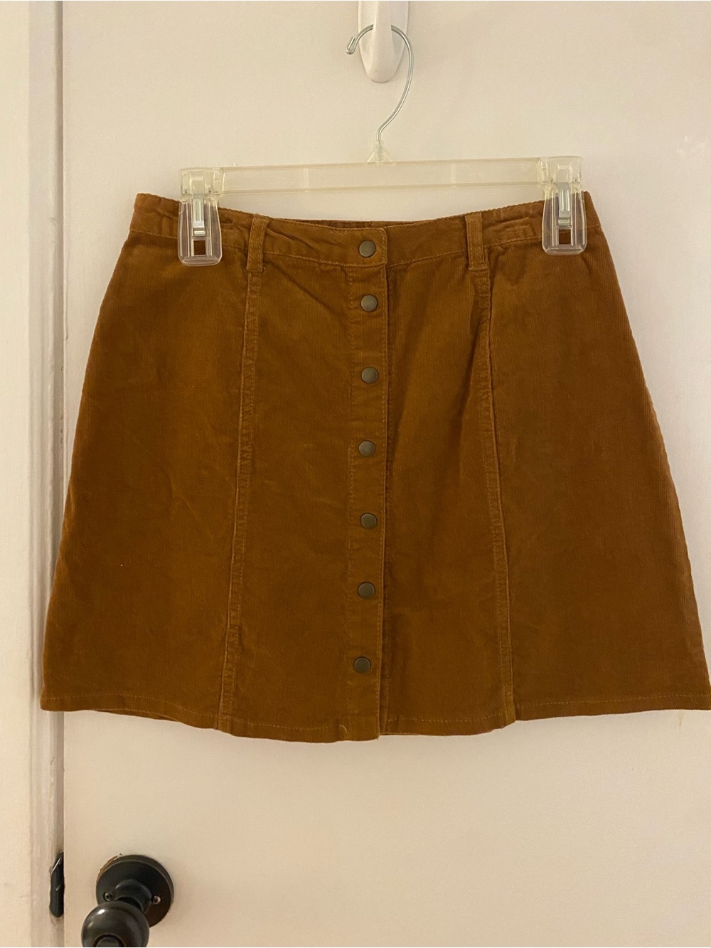 Forever 21 Corduroy Button-Front A-Line Mini Skirt in Camel
